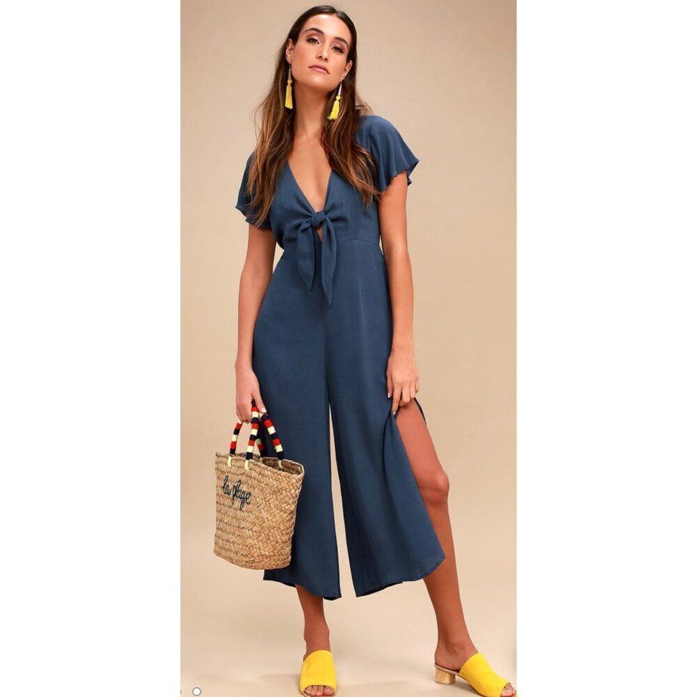 Lulu’s Women Black Tie Front Side Slit Culotte Jumpsuit Size XS